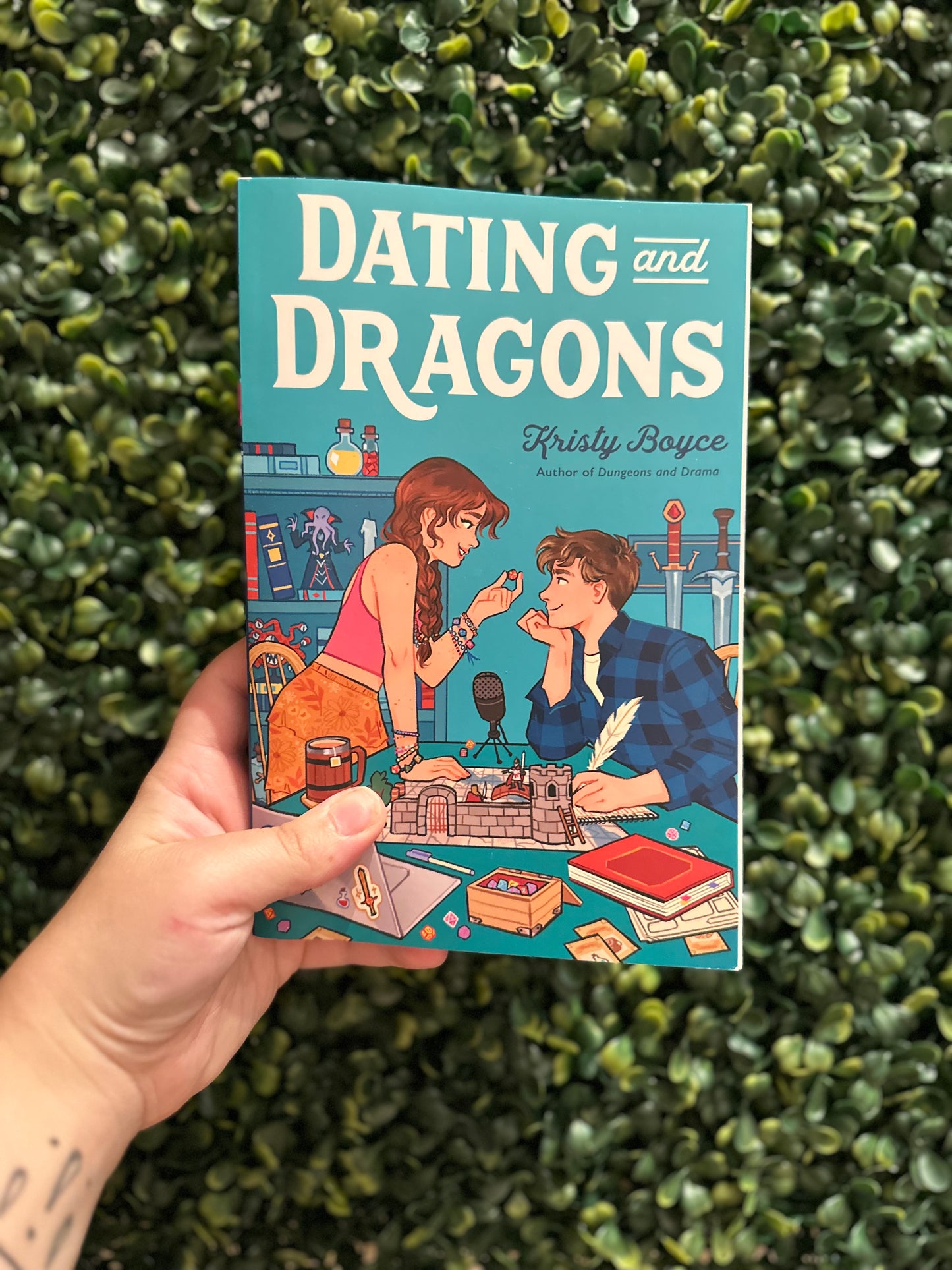 Dating and Dragons (Gaming and Romance #2)