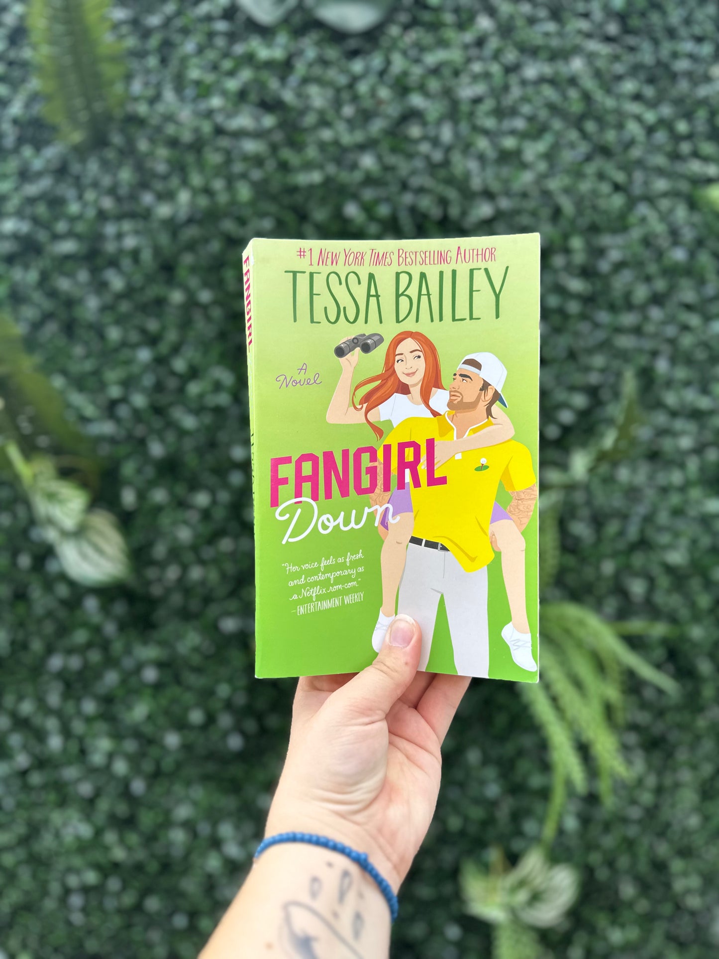 Fangirl Down (Big Shots #1)