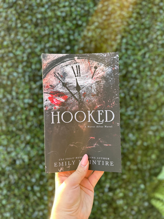 Hooked (Never After #1)