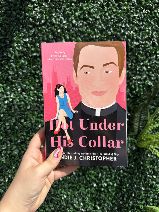 Hot Under His Collar (The Nolans' #3)