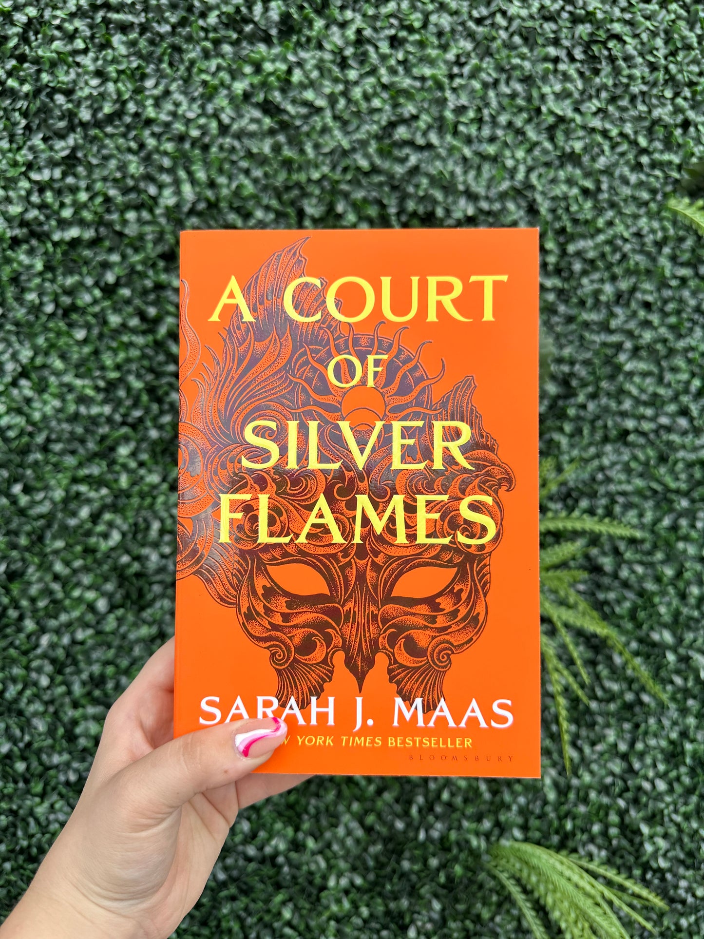 A Court of Silver Flames (ACOTAR # 5)